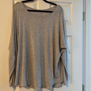 Lululemon Back In Action tshirt